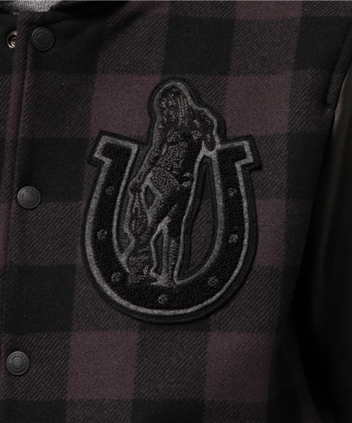 HYSTERIC GLAMOUR(ヒステリックグラマー)の「HORSE SHOEワッペン付 レザースリーブスタジャン(スタジャン・メンズ・ピンク/ネイビー/ブラック・SMALL/MEDIUM/LARGE)」の19枚目の写真