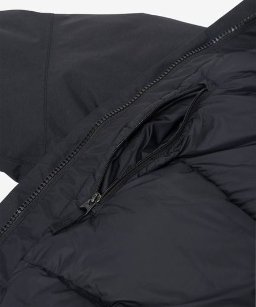 THE NORTH FACE(ザノースフェイス)の「THE NORTH FACE (ザ・ノース・フェイス)Mountain Down Jacket マウンテンダウンジャケット(ユニセックス)(ダウンジャケット/コート・メンズ・ブラック/オリーブ系・L/M/S/XL)」の7枚目の写真