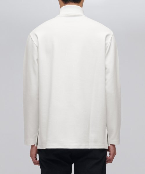 MUSINSA STANDARD（ムシンサスタンダード）の「ポンテタートルネック長袖Tシャツ[クリーム]（Tシャツ/カットソー・メンズ・その他・SMALL/MEDIUM/LARGE/X-LARGE/XX-LARGE/XXX-LARGE）」の2枚目の写真