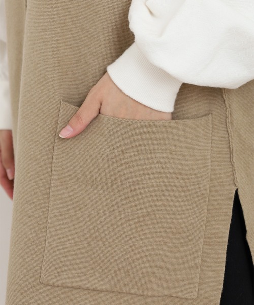 OMNES(オムネス)の「アクリルナイロンウールVネックロングニットベスト(ベスト・レディース・ベージュ/ブラウン・FREE)」の16枚目の写真