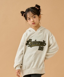 by LOVEiT | アップリケフーディ(パーカー)