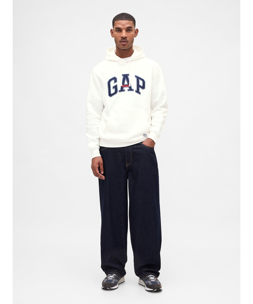 GAP（ギャップ）の「リラックスフィット GAPロゴパーカー（パーカー・メンズ・ブラック/オフホワイト/ネイビー/レッド/ブラウン・XL/XS/M/L/S）」の12枚目の写真
