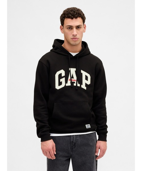GAP（ギャップ）の「リラックスフィット GAPロゴパーカー（パーカー・メンズ・ブラック/オフホワイト/ネイビー/レッド/ブラウン・XL/XS/M/L/S）」の3枚目の写真