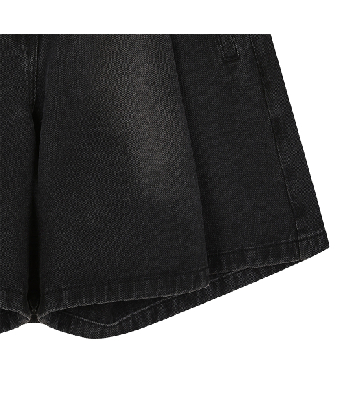 LAP（ラップ）の「ウォッシングプリーツタックデニムショーツ AR3DP863（デニムパンツ・レディース・ブラック・SMALL/MEDIUM）」の9枚目の写真