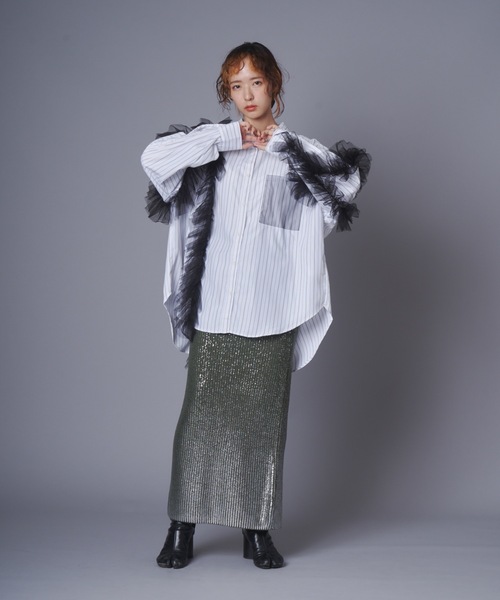 terrace(テラス)の「チュールレイヤードドッキングストライプシャツ(シャツ/ブラウス・レディース・ブラック系/ホワイト系・MEDIUM)」の21枚目の写真