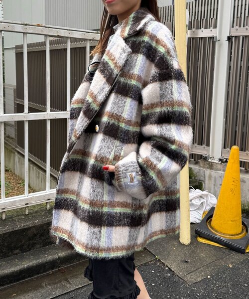 HELLO.SANFRANCISCO（ハローサンフランシスコ）の「【HELLO.SANFRANCISCO/ハローサンフランシスコ】チェックシャギーオーバーコート（その他アウター・レディース・ホワイト/ブラウン・ONE SIZE）」の5枚目の写真