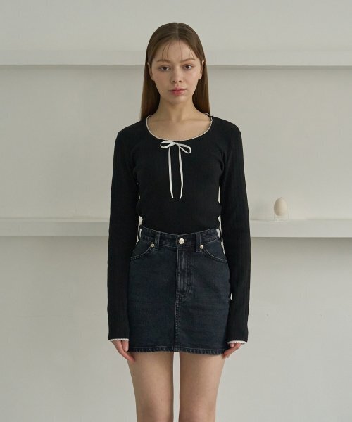 5OML(オーオーエムエル)の「レースパンチングリボンロングスリーブ(ブラック)(Tシャツ/カットソー・レディース・ブラック・LARGE/MEDIUM)」の3枚目の写真
