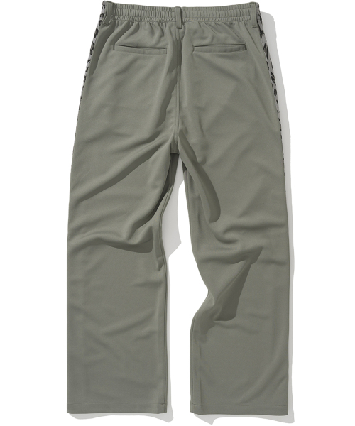 NOT4NERD（ノットフォーナード）の「Leopard Side Line Track Pants - Khaki（スウェットパンツ・レディース・その他・MEDIUM/LARGE/X-LARGE）」の2枚目の写真