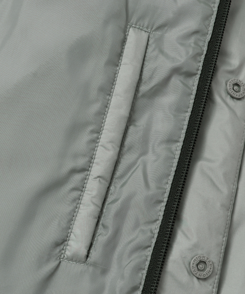 BROWNBREATH（ブラウンブレス）の「TAG LIGHT PADDING HOOD JACKET - LIGHT GREY（ダウンジャケット/コート・レディース・その他・SMALL/MEDIUM/LARGE/X-LARGE）」の8枚目の写真