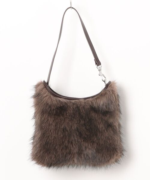 archives（アルシーヴ）の「ファーワンショルダーバッグ（ショルダーバッグ・レディース・モカ/アイボリー・FREE）」の3枚目の写真