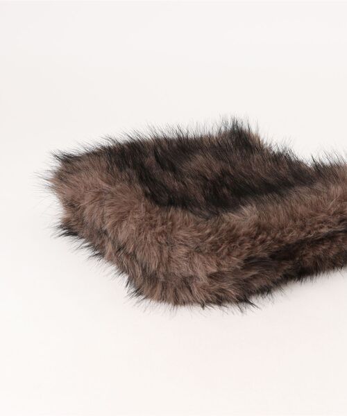 archives（アルシーヴ）の「ファーワンショルダーバッグ（ショルダーバッグ・レディース・モカ/アイボリー・FREE）」の4枚目の写真