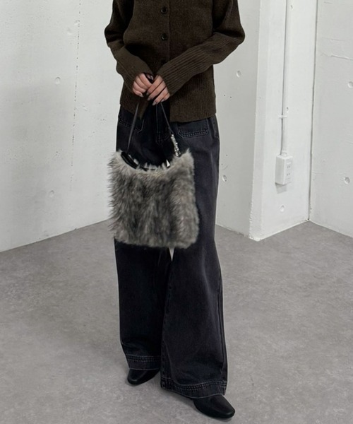 archives（アルシーヴ）の「ファーワンショルダーバッグ（ショルダーバッグ・レディース・モカ/アイボリー・FREE）」の13枚目の写真