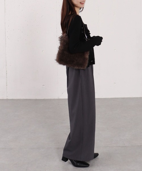 archives（アルシーヴ）の「ファーワンショルダーバッグ（ショルダーバッグ・レディース・モカ/アイボリー・FREE）」の11枚目の写真