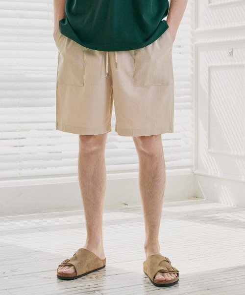 PAPERBOY(ペーパーボーイ)の「リネンクラシックハーフパンツ-ベージュ(その他パンツ・レディース・ベージュ・SMALL)」の1枚目の写真