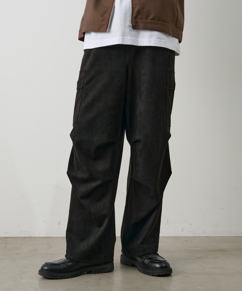 COLONY 2139（コロニートゥーワンスリーナイン）の「シンセティックスエードカーゴパンツ（その他パンツ・メンズ・チャコールグレー/ブラック/アイボリー・LARGE/MEDIUM）」の12枚目の写真