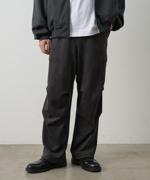 COLONY 2139（コロニートゥーワンスリーナイン）の「シンセティックスエードカーゴパンツ（その他パンツ・メンズ・チャコールグレー/ブラック/アイボリー・LARGE/MEDIUM）」の20枚目の写真