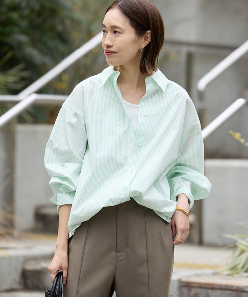 SLOBE IENA（スローブイエナ）の「カラーストライプオーバーシャツ（シャツ/ブラウス・レディース・サックスブルー/ライトグリーン・FREE）」の19枚目の写真