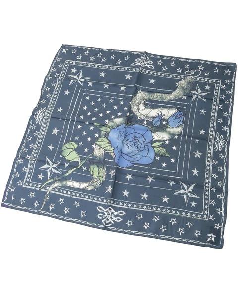 CONVERSE TOKYO（コンバーストウキョウ）の「SNAKE ＆ ROSE SILK SCARF（バンダナ/スカーフ・レディース・アイボリー/ネイビー・FREE）」の14枚目の写真