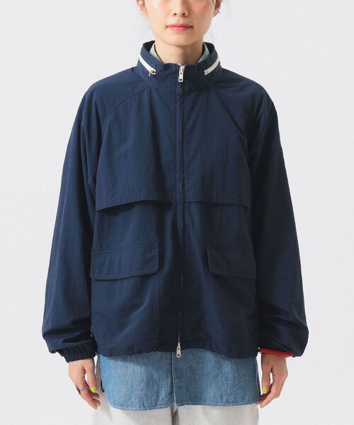 BEAMS BOY(ビームスボーイ)の「ナイロン パッカブル フード ジャケット(ブルゾン・レディース・レッド/ネイビー・1/2)」の19枚目の写真