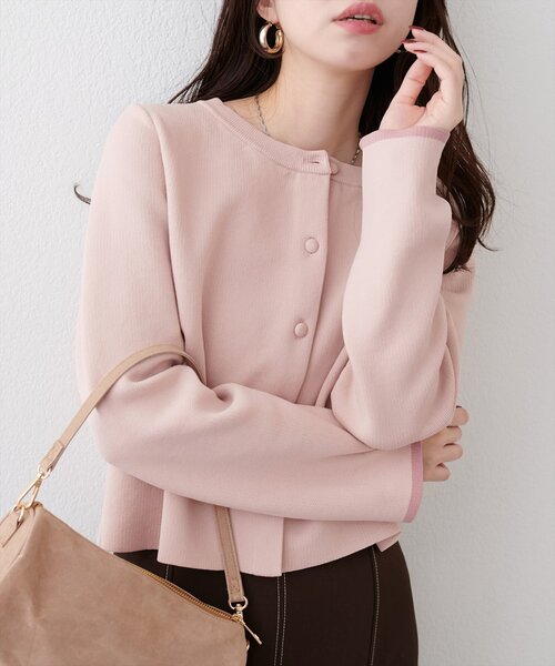 natural couture(ナチュラルクチュール)の「袖口配色ショート丈カーディガン(カーディガン/ボレロ・レディース・ブルー/アイボリー/ピンク/チャコールグレー/ブラック・FREE)」の5枚目の写真