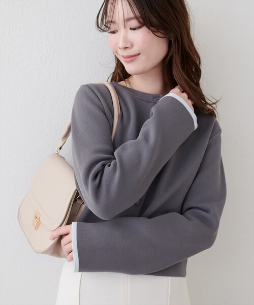 natural couture(ナチュラルクチュール)の「袖口配色ショート丈カーディガン(カーディガン/ボレロ・レディース・ブルー/アイボリー/ピンク/チャコールグレー/ブラック・FREE)」の1枚目の写真