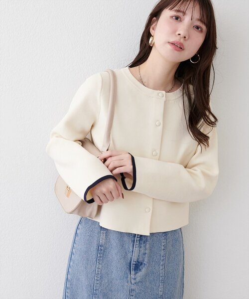 natural couture(ナチュラルクチュール)の「袖口配色ショート丈カーディガン(カーディガン/ボレロ・レディース・ブルー/アイボリー/ピンク/チャコールグレー/ブラック・FREE)」の10枚目の写真