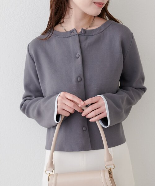 natural couture(ナチュラルクチュール)の「袖口配色ショート丈カーディガン(カーディガン/ボレロ・レディース・ブルー/アイボリー/ピンク/チャコールグレー/ブラック・FREE)」の21枚目の写真