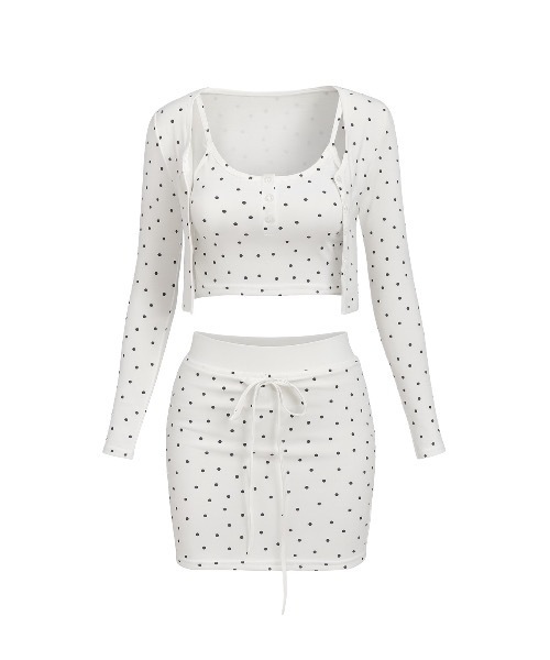 tinkerend(ティンカーエンド)の「【tinkerend × mzoixo】Feminine Dot 3-piece Set / フェミニンドット3点セットアップ(シャツ/ブラウス・レディース・ホワイト・FREE)」の2枚目の写真