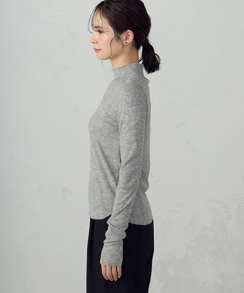 COMME CA ISM（コムサイズム）の「【宮城舞さん着用】シアー テレコ ハイネックカットソー（Tシャツ/カットソー・レディース・イエロー/ホワイト/グレー・X-LARGE/LARGE/MEDIUM/SMALL）」の15枚目の写真