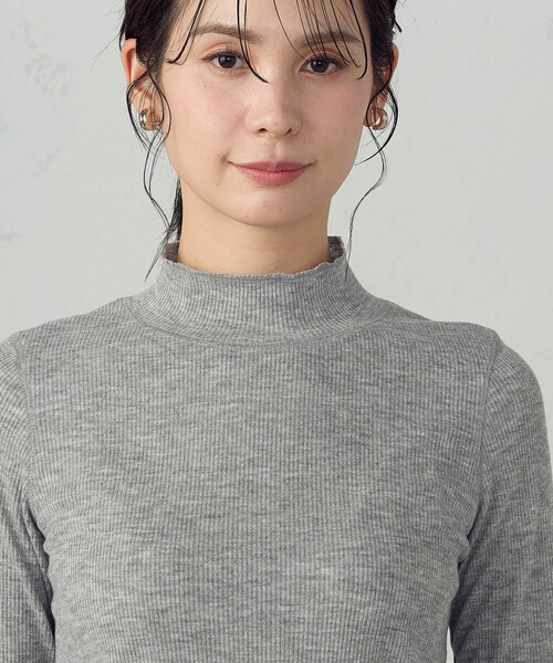 COMME CA ISM（コムサイズム）の「【宮城舞さん着用】シアー テレコ ハイネックカットソー（Tシャツ/カットソー・レディース・イエロー/ホワイト/グレー・X-LARGE/LARGE/MEDIUM/SMALL）」の17枚目の写真