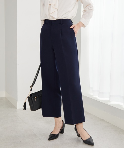 BELLUNA PLUS（ベルーナ）の「＜Ｃ／Ｓ＞センタータックワイドパンツ（その他パンツ・レディース・ネイビー/ベージュ・MEDIUM/LARGE/X-LARGE）」の15枚目の写真