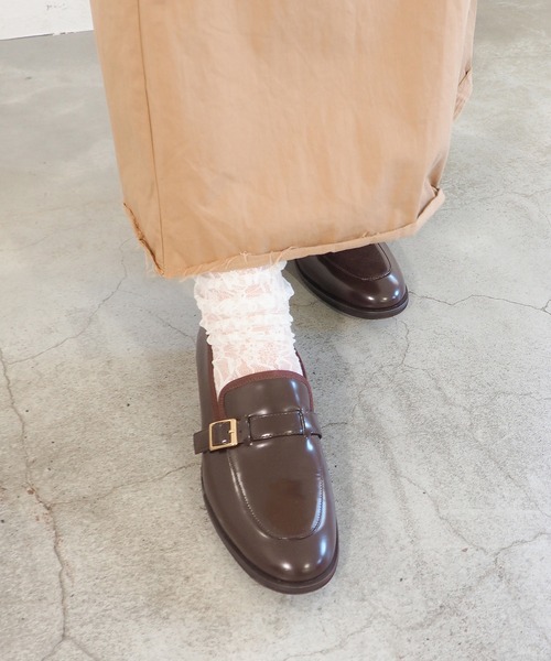 cava cava(サヴァサヴァ)の「ベルテッドモカシューズ 7420217(ローファー・レディース・ダークブラウン/アイボリー/ブラック・24cm/23.5cm/23cm/22.5cm/24.5cm)」の3枚目の写真