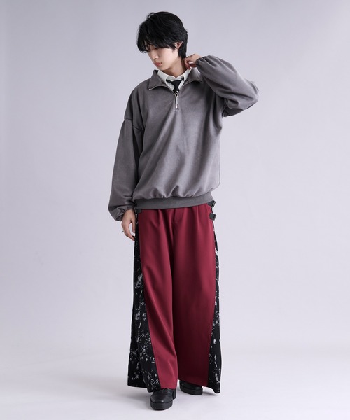 Ellno Loset(エルノロゼット)の「フェイクスエードボリュームハーフジップ(Tシャツ/カットソー・メンズ・アイボリー/チャコール・SMALL/MEDIUM/LARGE)」の19枚目の写真