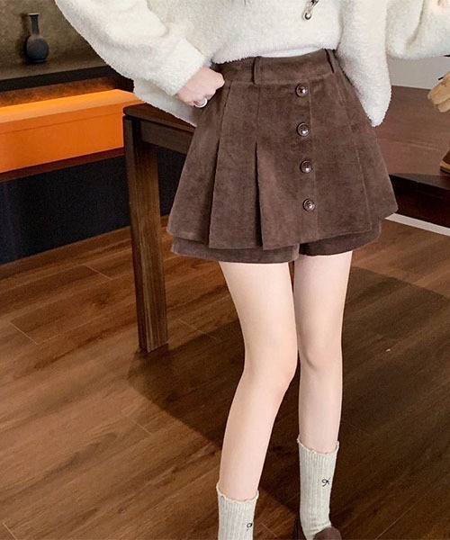 gossip!ロサンゼルス(ゴシップロサンゼルス)の「インナーパンツ仕様 コーデュロイプリーツミニ(その他パンツ・レディース・ブラウン/ブラック・M/S)」の12枚目の写真
