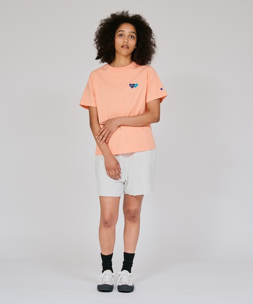 Champion(チャンピオン)の「【Champion/チャンピオン】レディース ショートスリーブTシャツ(Tシャツ/カットソー・レディース・ライトブルー/ホワイト/ネイビー/ライトオレンジ系1/オートミール・MEDIUM/LARGE)」の10枚目の写真