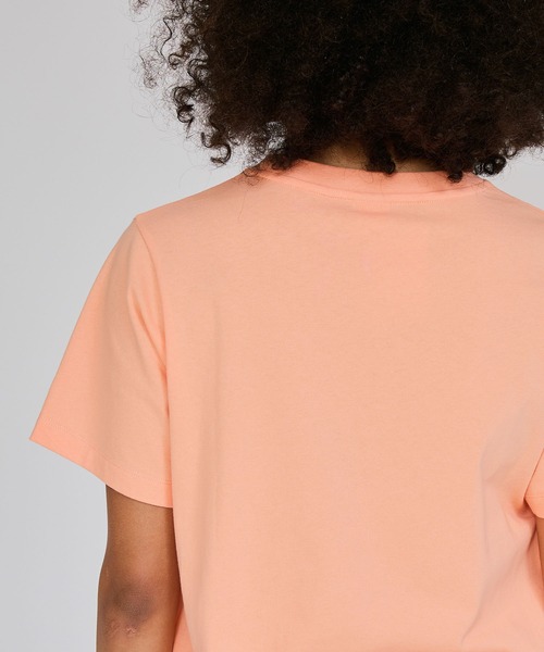 Champion(チャンピオン)の「【Champion/チャンピオン】レディース ショートスリーブTシャツ(Tシャツ/カットソー・レディース・ライトブルー/ホワイト/ネイビー/ライトオレンジ系1/オートミール・MEDIUM/LARGE)」の9枚目の写真