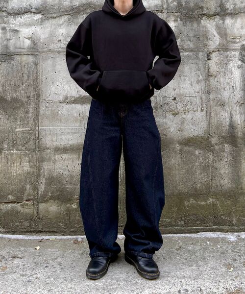 DNSR(ディーエヌエスアール)の「カーブデニムパンツインディゴ(デニムパンツ・メンズ・その他・SMALL/MEDIUM/LARGE/X-LARGE)」の2枚目の写真