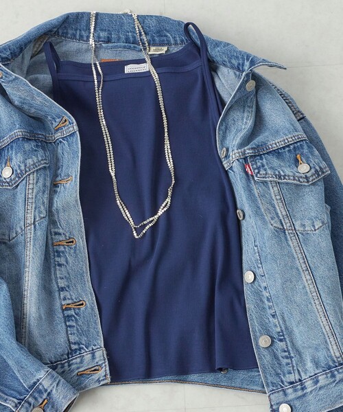 SHIPS(シップス)の「【SHIPS別注】GGG:〈手洗い可能〉スクエアネック リブ タンクトップ(キャミソール・レディース・レッド/ブラウン/ネイビー/ベージュ・ONE SIZE)」の3枚目の写真