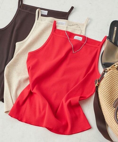 SHIPS(シップス)の「【SHIPS別注】GGG:〈手洗い可能〉スクエアネック リブ タンクトップ(キャミソール・レディース・レッド/ブラウン/ネイビー/ベージュ・ONE SIZE)」の10枚目の写真