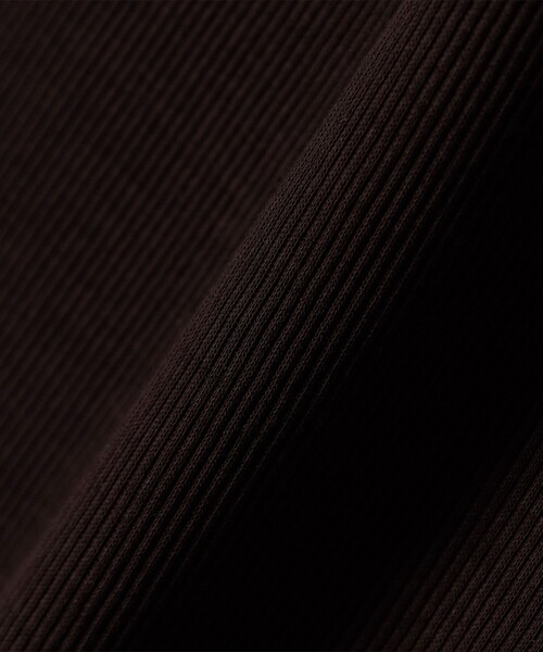 SHIPS(シップス)の「【SHIPS別注】GGG:〈手洗い可能〉スクエアネック リブ タンクトップ(キャミソール・レディース・レッド/ブラウン/ネイビー/ベージュ・ONE SIZE)」の19枚目の写真