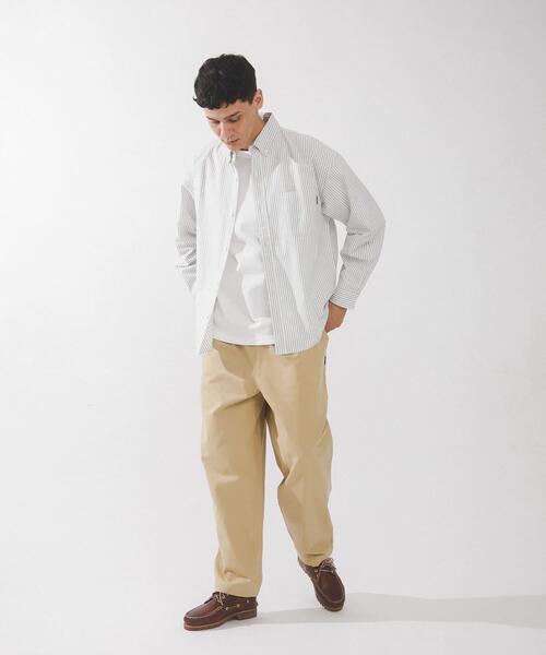 URBAN RESEARCH Sonny Label（アーバンリサーチサニーレーベル）の「抗菌オックスボタンダウンオーバーシャツ（シャツ/ブラウス・メンズ・オフホワイト/ブルー/ホワイト系その他・MEDIUM/LARGE/X-LARGE）」の19枚目の写真