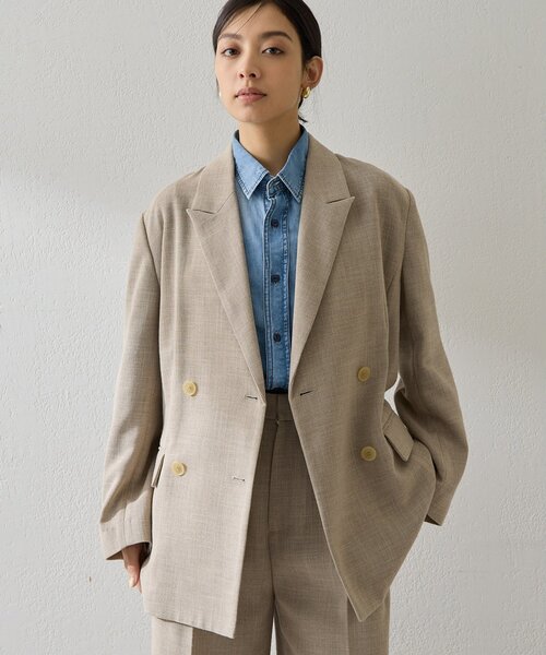 Whim Gazette（ウィムガゼット）の「リネンライクダブルテーラードジャケット（テーラードジャケット・レディース・ベージュ/ブラック・FREE）」の2枚目の写真