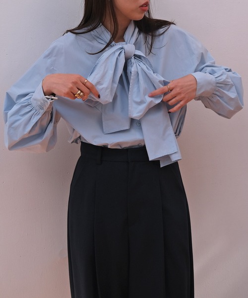 AKTE（アクテ）の「ボウタイブラウス（シャツ/ブラウス・レディース・ライトブルー/ホワイト・FREE）」の8枚目の写真