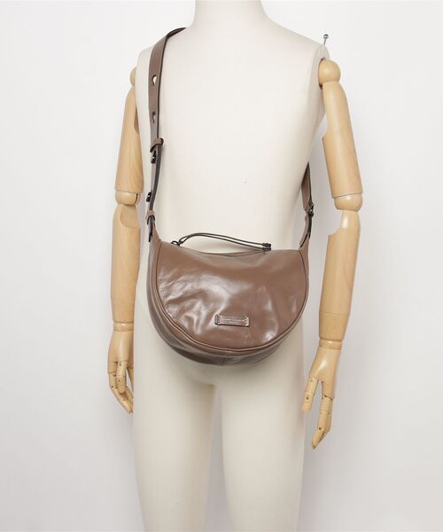 GIANNI CHIARINI(ジャンニ キアリーニ)の「GIANNI CHIARINI CHARLOTTE BS ジャンニ キアリーニ シャルロット ハンドバッグ(ハンドバッグ・レディース・ベージュ/ブラック・FREE)」の6枚目の写真