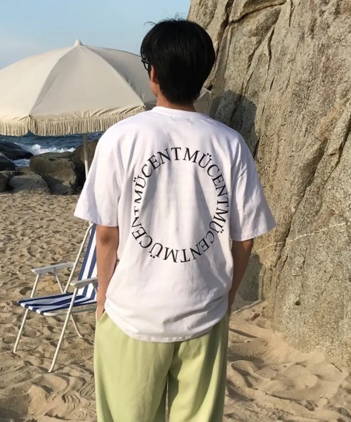 MUCENT(ムセント)の「◇MUCENT◇ブランド直輸入正規品/MUCENT SIGNATURE BACK LOGO LOOSE FIT T シグネチャーバックラウンド円形ロゴ半袖Tシャツ(Tシャツ/カットソー・レディース・ホワイト・L/M)」の1枚目の写真