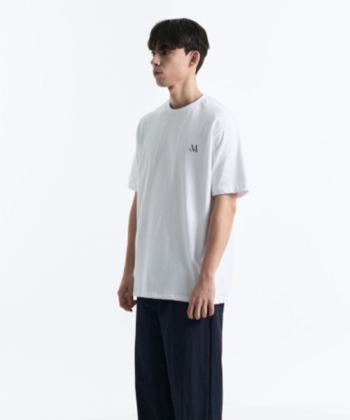 MUCENT(ムセント)の「◇MUCENT◇ブランド直輸入正規品/MUCENT SIGNATURE BACK LOGO LOOSE FIT T シグネチャーバックラウンド円形ロゴ半袖Tシャツ(Tシャツ/カットソー・レディース・ホワイト・L/M)」の6枚目の写真