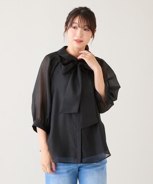 Rose Tiara(ローズティアラ)の「リボンタイボリューム袖ブラウス(シャツ/ブラウス・レディース・ブラック/オレンジ/バイオレット/オフホワイト・46/42/38)」の9枚目の写真