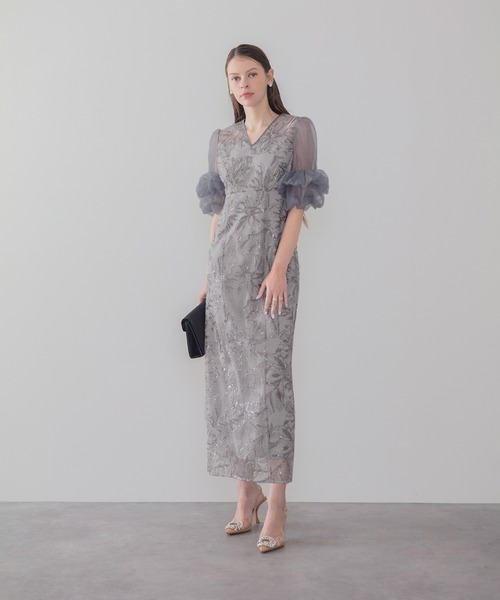 Leja（レジャ）の「【LEJA】オーガンジーフリルスリーブフラワースパンコールIラインワンピースドレス美脚効果結婚式 パーティードレス 成人式 二次会 同窓会 お呼ばれ オケージョン 20代 30代（ドレス・レディース・ブラック/グレー・SMALL/MEDIUM）」の12枚目の写真