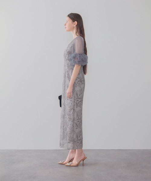 Leja（レジャ）の「【LEJA】オーガンジーフリルスリーブフラワースパンコールIラインワンピースドレス美脚効果結婚式 パーティードレス 成人式 二次会 同窓会 お呼ばれ オケージョン 20代 30代（ドレス・レディース・ブラック/グレー・SMALL/MEDIUM）」の17枚目の写真