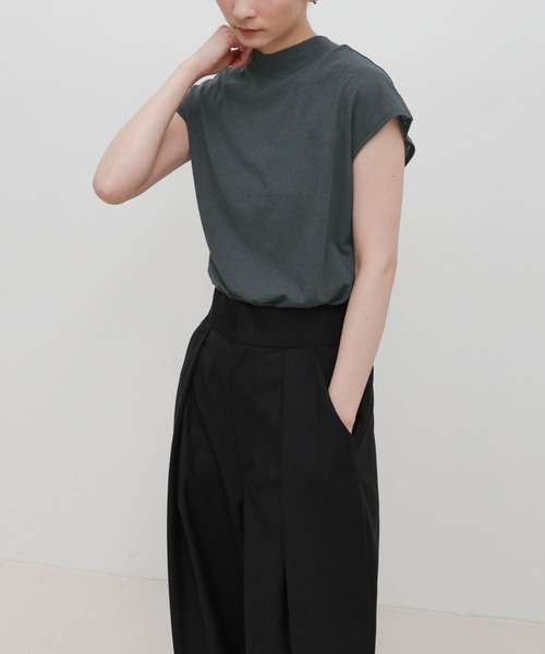 select MOCA（セレクトモカ）の「プチハイフレンチスリーブトップス（Tシャツ/カットソー・レディース・チャコールグレー/ブラック/アイボリー・FREE）」の10枚目の写真